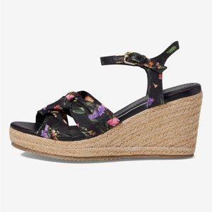 Ted Baker Espadrilles sandals floral NEW‎ size 7